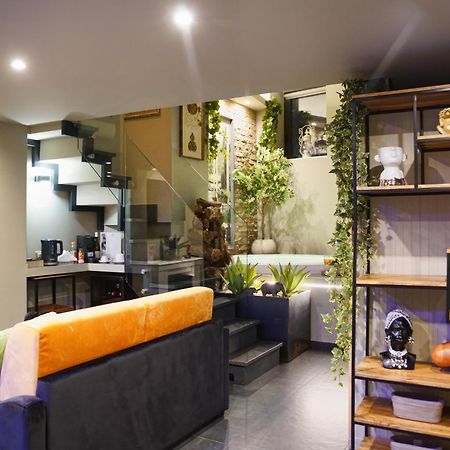 Home Dentro Il Teatro CTA Exteriér fotografie